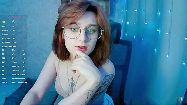 Snapshot of Sonya_mikki chatting on February 24, 11:41 pm Sonya mikki online show from February 24, 11:41 pm