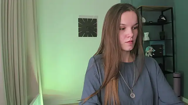Snapshot of Amber_Rogers chatting on March 8, 8:35 pm Amber Rogers online show from March 8, 8:35 pm