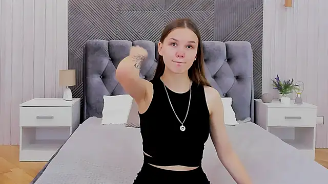 Snapshot of Amber_Rogers chatting on March 20, 2:10 pm Amber Rogers online show from March 20, 2:10 pm
