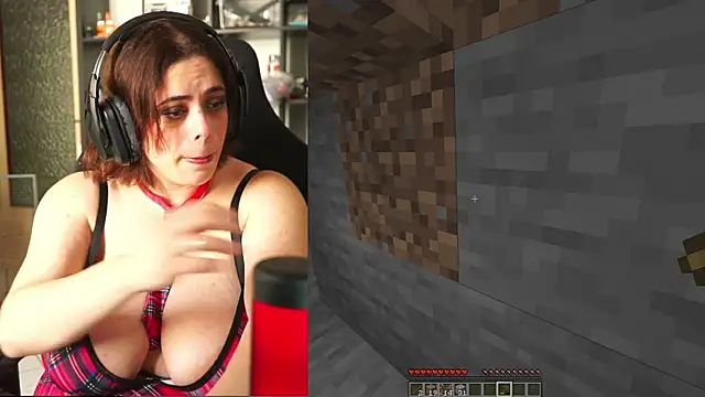 sharonurbex online show from April 14, 12:11 pm