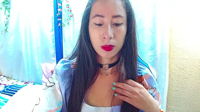 Gia leinn online show from November 5, 1:44 pm