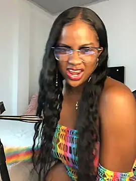 Snapshot of ValerieBlakee chatting on May 2, 9:20 pm ValerieBlakee online show from May 2, 9:20 pm