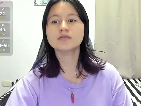 Snapshot of xoxo_kiitty chatting on October 3, 2:30 am xoxo kiitty online show from October 3, 2:30 am