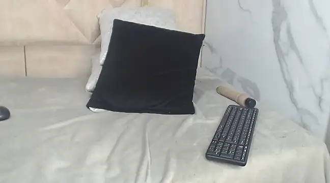 Kendall 6669 online show from March 12, 4:02 pm