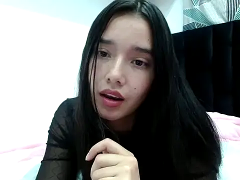 Snapshot of _luna_777 chatting on September 29, 1:33 am luna 777 online show from September 29, 1:33 am