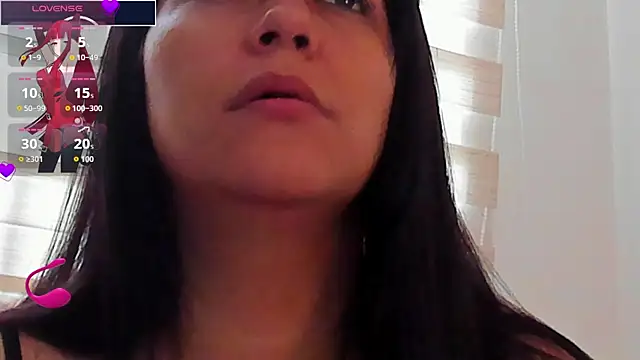Snapshot of isabellarous- chatting on June 18, 11:58 am isabellarous- online show from June 18, 11:58 am