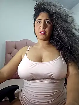 Snapshot of Lilith_30 chatting on September 16, 3:07 am Lilith 30 online show from September 16, 3:07 am