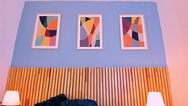 AnnieGibbyns online show from October 6, 8:28 pm