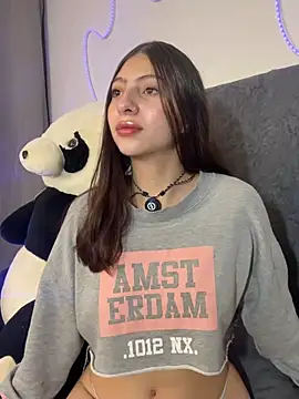 Snapshot of Dirty-Bunnyyy chatting on June 8, 3:18 am Dirty-Bunnyyy online show from June 8, 3:18 am