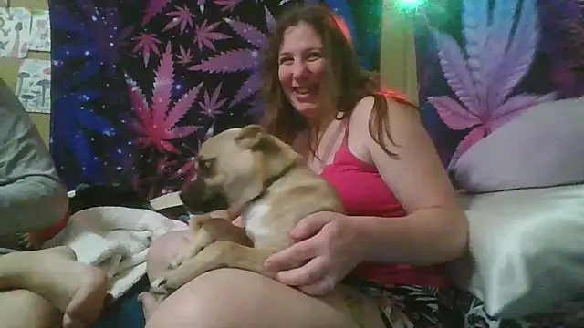 Snapshot of Seductivefoxy@xh chatting on March 16, 4:41 am Seductivefoxyxh online show from March 16, 4:41 am