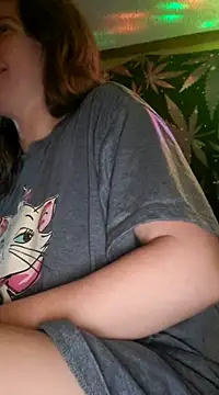 Snapshot of Seductivefoxy@xh chatting on March 21, 4:28 am Seductivefoxyxh online show from March 21, 4:28 am