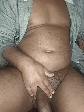 Snapshot of King_Masturbator chatting on May 17, 8:34 am King Masturbator online show from May 17, 8:34 am