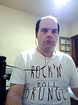 Jovissoares7ye online show from April 13, 1:44 am