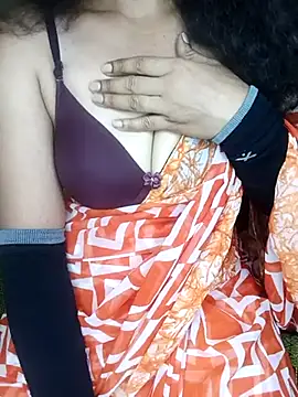 Snapshot of geetha_telugu_kan277 chatting on March 2, 7:32 am geetha telugu kan277 online show from March 2, 7:32 am