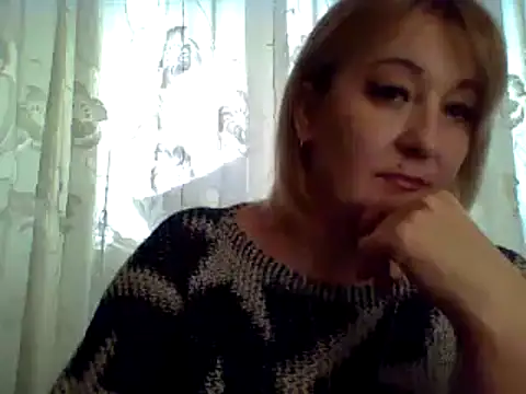 ArielXLoveresss online show from February 25, 11:30 am