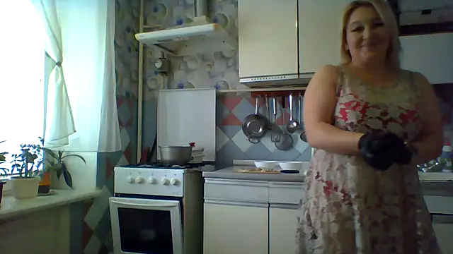 ArielXLoveresss online show from February 3, 9:47 am