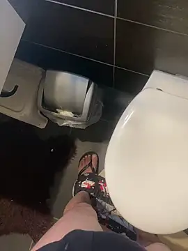 rogerdik76 online show from September 14, 7:07 am