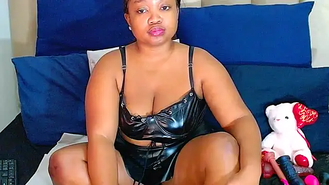 Snapshot of SEXYASSTINAXXX chatting on May 22, 7:48 am SEXYASSTINAXXX online show from May 22, 7:48 am