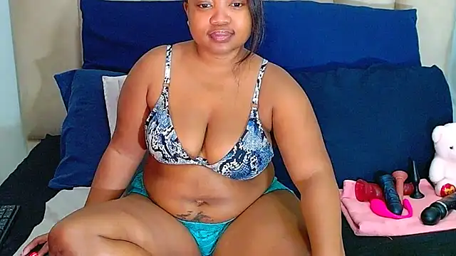 Snapshot of SEXYASSTINAXXX chatting on May 29, 6:33 am SEXYASSTINAXXX online show from May 29, 6:33 am