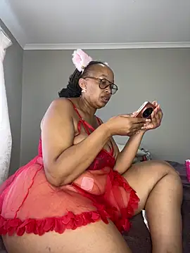 xyz089 online show from October 15, 7:30 am