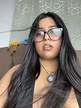 virginbrunette99 online show from June 28, 4:07 am