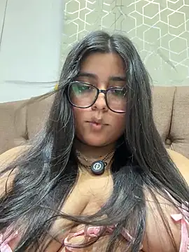 virginbrunette99 online show from July 12, 6:37 am
