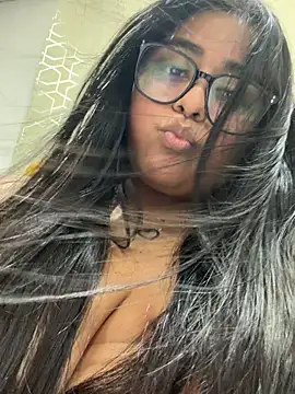 virginbrunette99 online show from July 17, 6:31 am