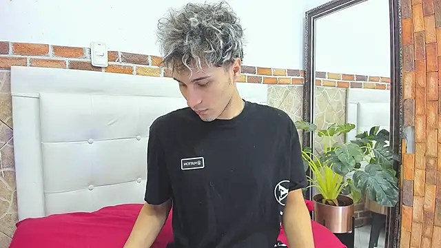 buddy whitte online show from September 19, 12:28 pm