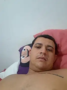 Snapshot of comcoroas chatting on February 25, 12:55 pm comcoroas online show from February 25, 12:55 pm