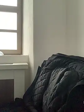 Mike8523 online show from December 21, 7:04 am