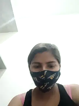 Snapshot of heena-3678 chatting on March 17, 3:25 am heena-3678 online show from March 17, 3:25 am