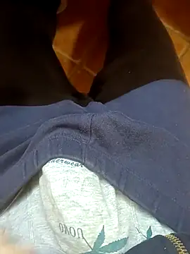 Snapshot of FruitedHymnal chatting on February 14, 11:51 am FruitedHymnal online show from February 14, 11:51 am