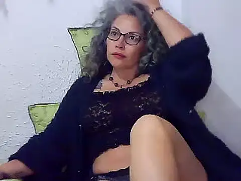 Victoria Lover online show from March 10, 2:17 am