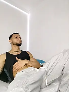 morenosiam online show from March 27, 5:46 am