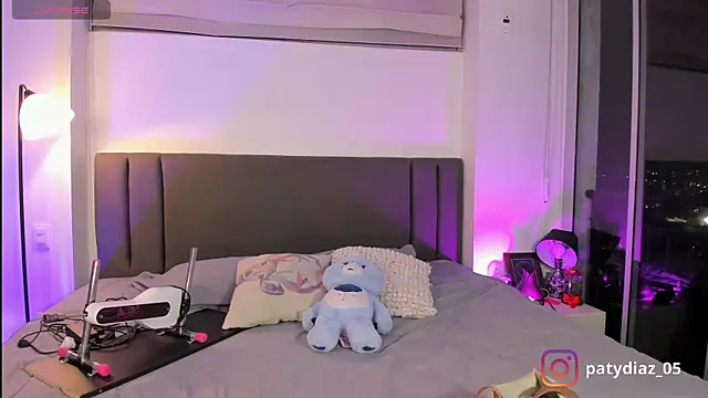 Snapshot of MiiaParker6972 chatting on October 5, 12:09 am MiiaParker6972 online show from October 5, 12:09 am