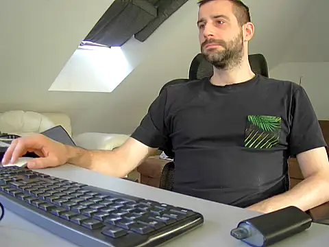 gryzoon online show from September 25, 2:54 pm