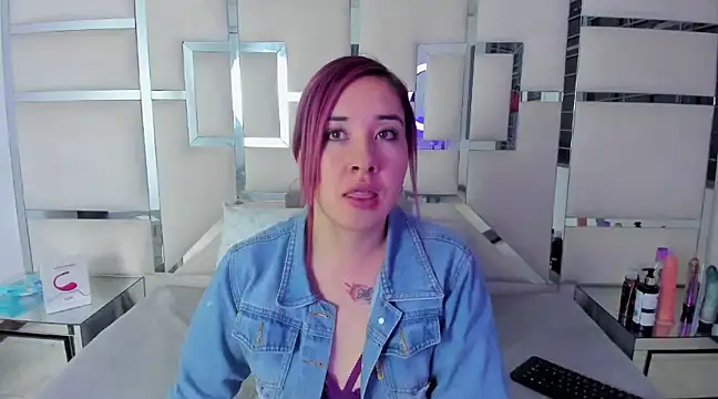 Celeste X online show from March 15, 3:40 am