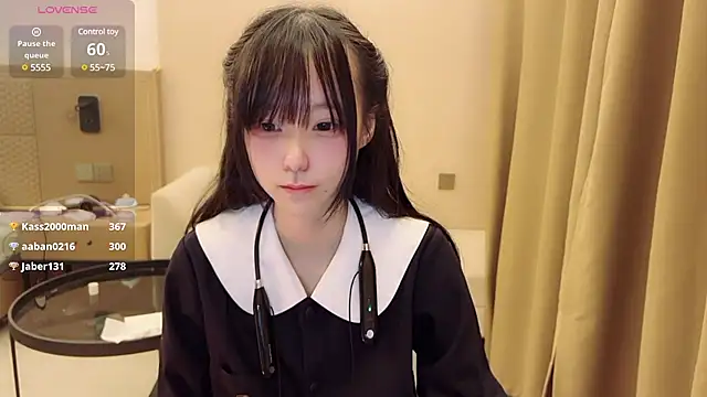 Snapshot of Xiaoxia-Baby chatting on March 1, 12:34 pm Xiaoxia-Baby online show from March 1, 12:34 pm