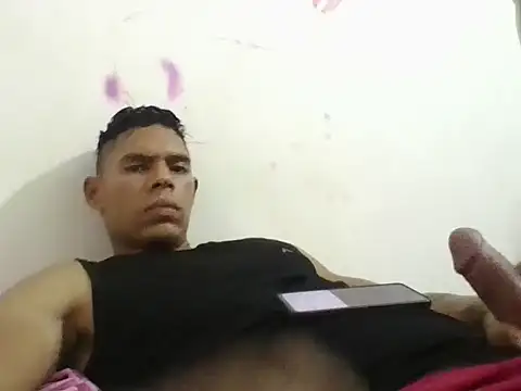 LatinoXXl23cm online show from July 22, 8:11 pm