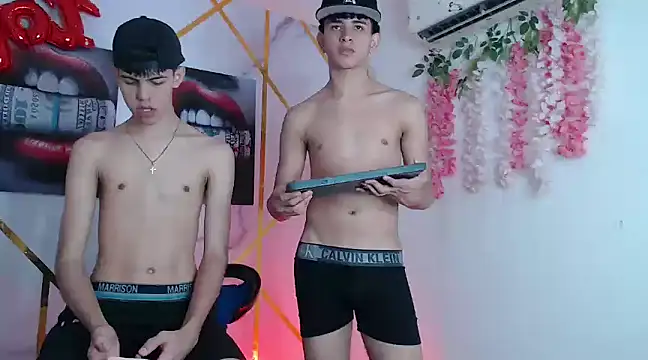 KING OFF BOYS online show from February 24, 9:21 am