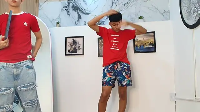 KING OFF BOYS online show from December 13, 7:53 pm