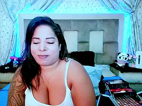 indiantopaz694u online show from November 26, 5:19 am