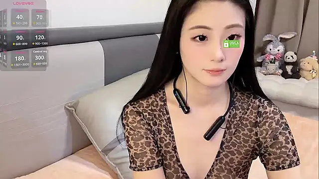 xiaolanlan3344 online show from January 9, 2:53 pm