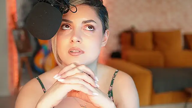  Allie  online show from January 13, 10:42 am