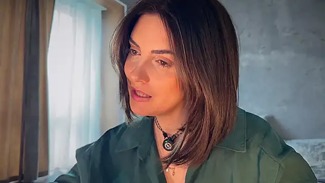  Allie  online show from April 8, 2:50 pm