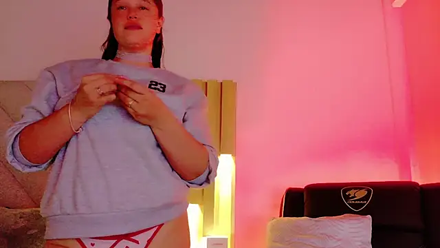 Snapshot of Anaise_latif chatting on April 13, 11:37 am Anaise latif online show from April 13, 11:37 am