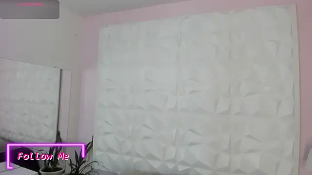 Valeriagomez  online show from January 13, 11:59 am