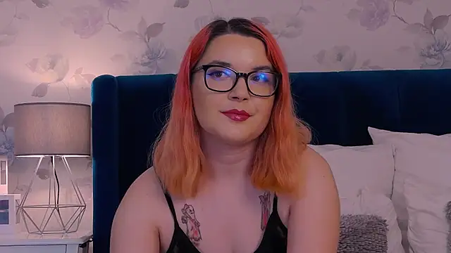 Snapshot of KailyKay chatting on September 22, 6:10 pm KailyKay online show from September 22, 6:10 pm