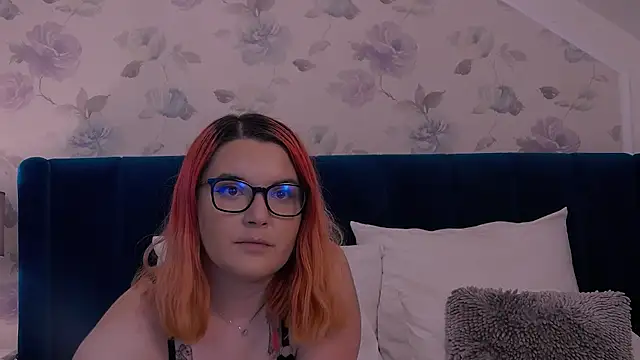 Snapshot of KailyKay chatting on September 24, 6:11 pm KailyKay online show from September 24, 6:11 pm