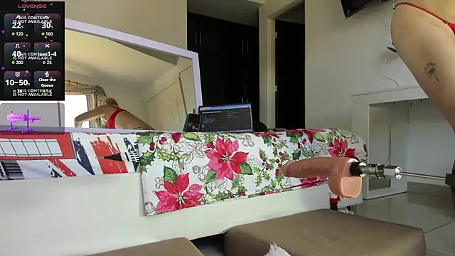 Snapshot of valery_sweetscheeks chatting on September 26, 3:49 pm valery sweetscheeks online show from September 26, 3:49 pm